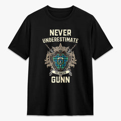 Gunn Ancient Tartan Crest 2D T-shirt - Never Underestimate Style