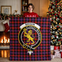 Broun Modern Tartan Crest Quilt
