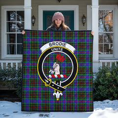 Brodie Hunting Modern Tartan Crest Quilt