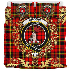 Brodie Modern Tartan Crest Bedding Set - Golden Thistle Style