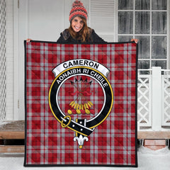 Cameron Hose Tartan Crest Quilt