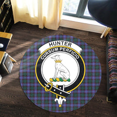 Hunter Modern Tartan Crest Round Rug