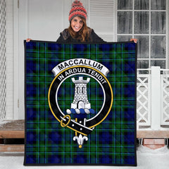 MacCallum Modern Tartan Crest Quilt