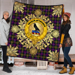 MacDonnell of Glengarry Modern Tartan Crest Premium Quilt - Gold Thistle Style