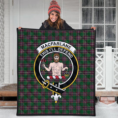 MacFarlane Hunting Tartan Crest Quilt