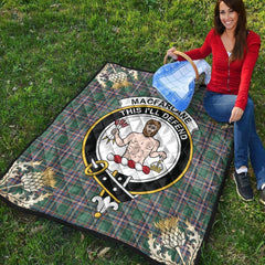MacFarlane Hunting Ancient Tartan Crest Premium Quilt - Gold Thistle Style