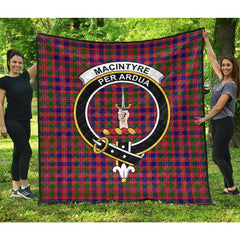 MacIntyre Modern Tartan Crest Quilt