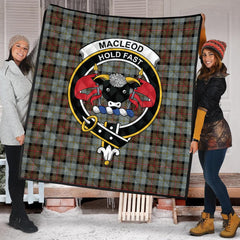 MacLeod of Harris Weathered Tartan Crest Quilt