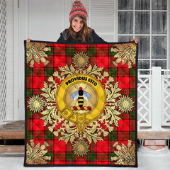 Maxtone Tartan Crest Premium Quilt - Gold Thistle Style