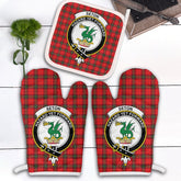 Seton Modern Tartan Crest Oven Mitt And Pot Holder (2 Oven Mitts + 1 Pot Holder)