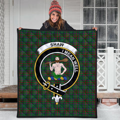 Shaw of Tordarroch Green Hunting Tartan Crest Quilt