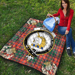 Stewart of Appin Ancient Tartan Crest Premium Quilt - Gold Thistle Style