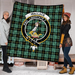 Wallace Hunting Ancient Tartan Crest Quilt