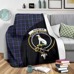 Hunter Modern Tartan Crest Blanket - 3 Sizes