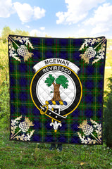 McEwan Tartan Crest Premium Quilt - Gold Thistle Style SP