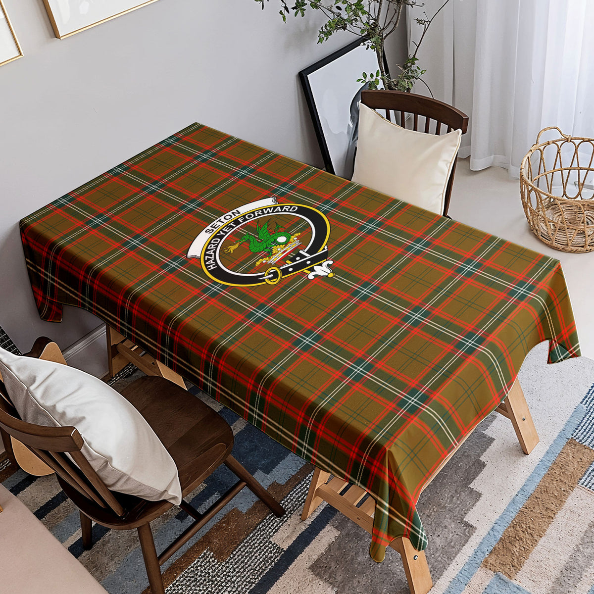 Seton Hunting Modern Tartan Crest Tablecloth