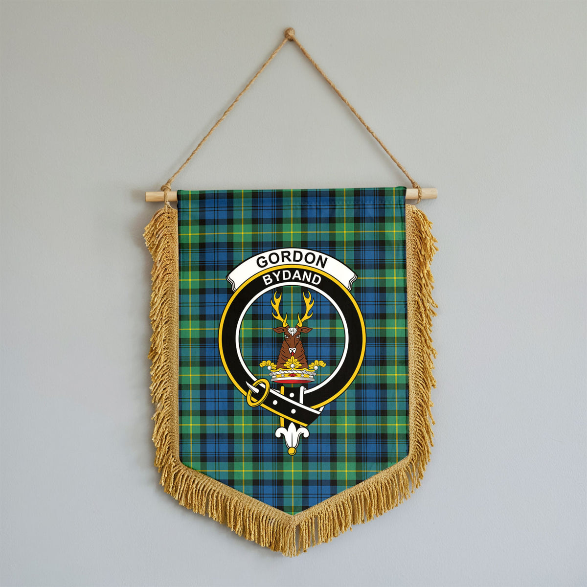 Gordon Ancient Tartan Crest Wall Hanging Banner - Wood Pole
