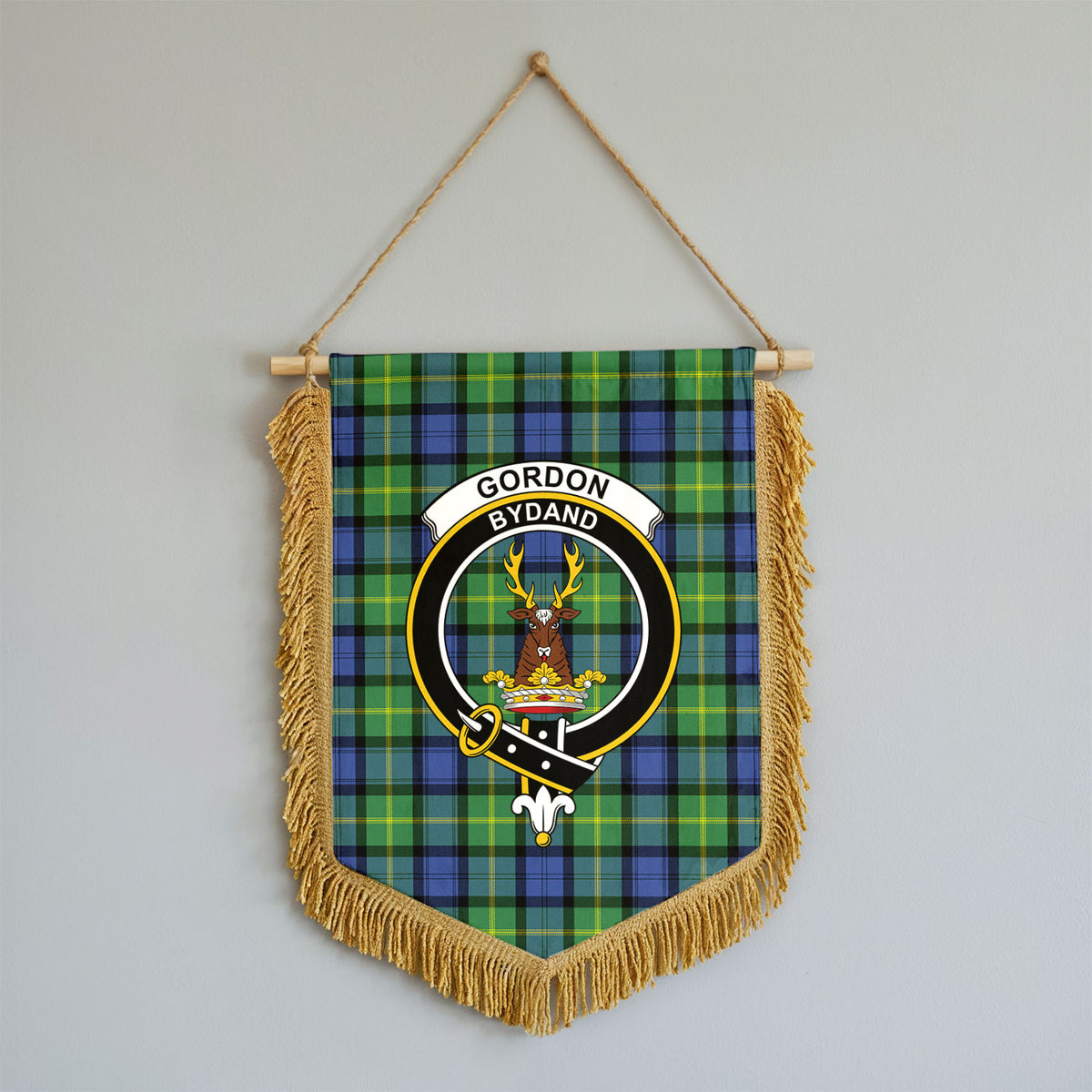 Gordon Old Ancient Tartan Crest Wall Hanging Banner - Wood Pole
