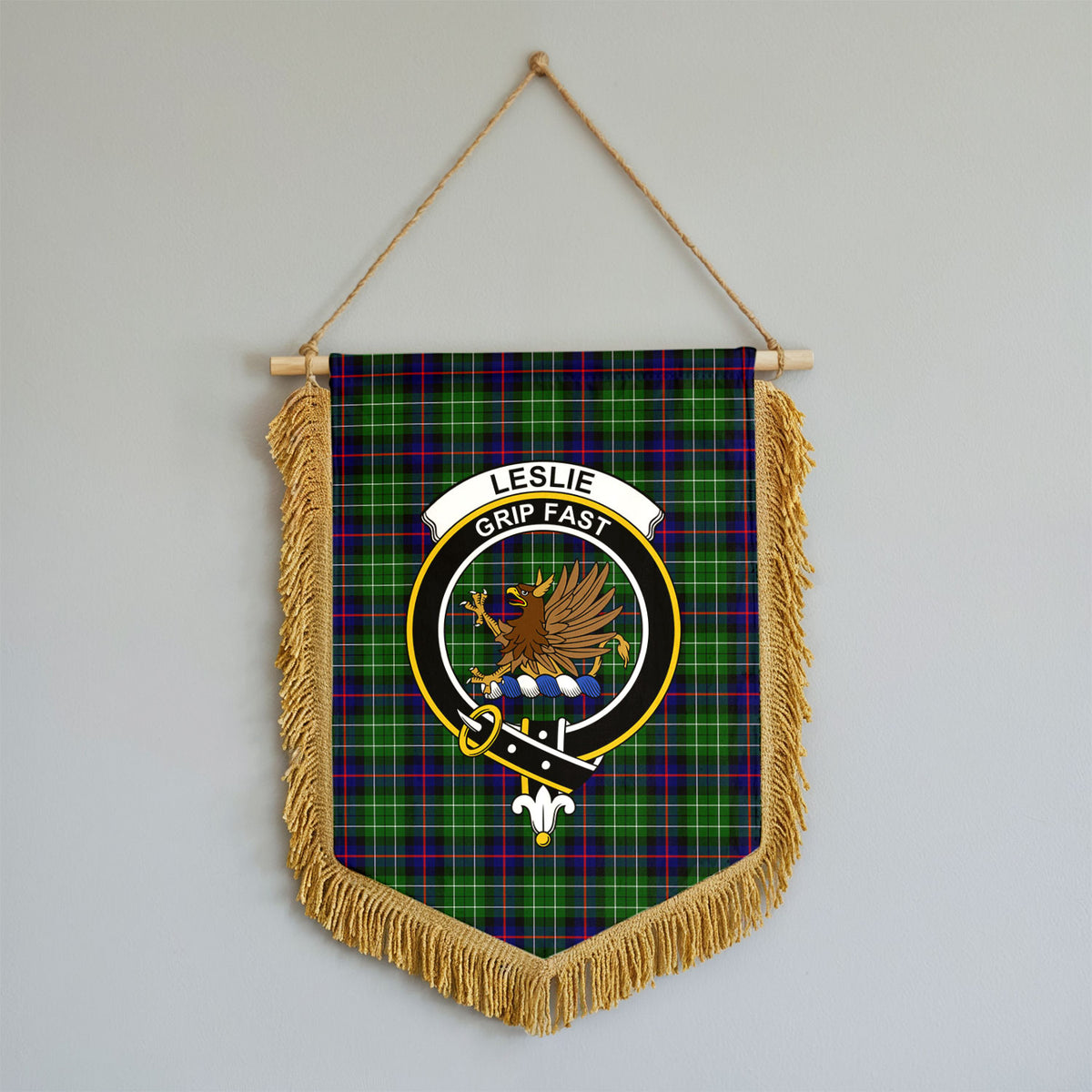 Leslie Hunting Tartan Crest Wall Hanging Banner - Wood Pole