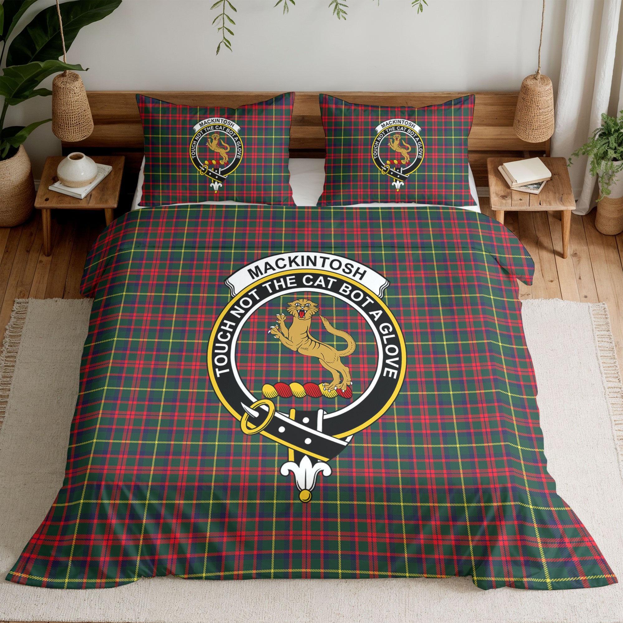 MacKintosh Hunting Modern Tartan Crest Bedding Set