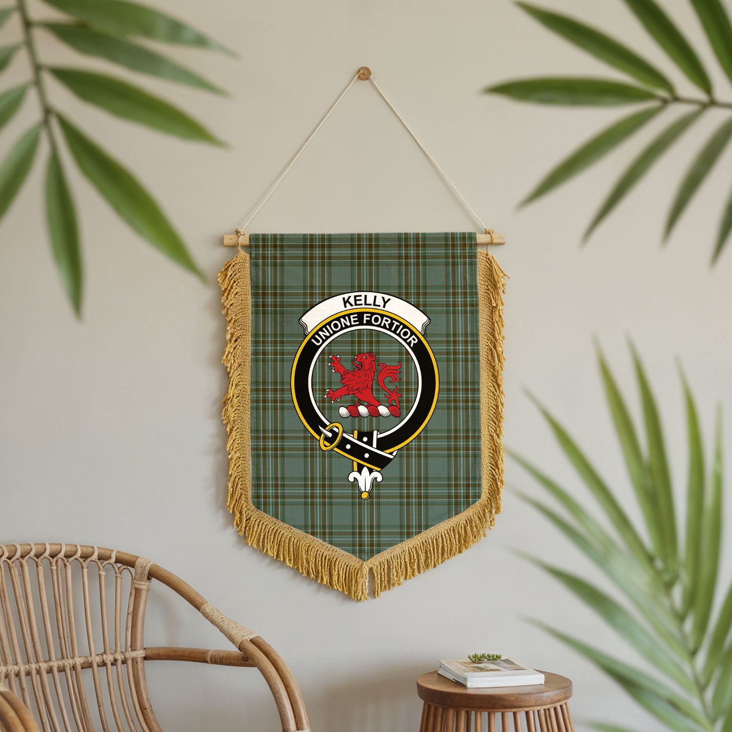 Kelly Dress Tartan Crest Wall Hanging Banner - Wood Pole