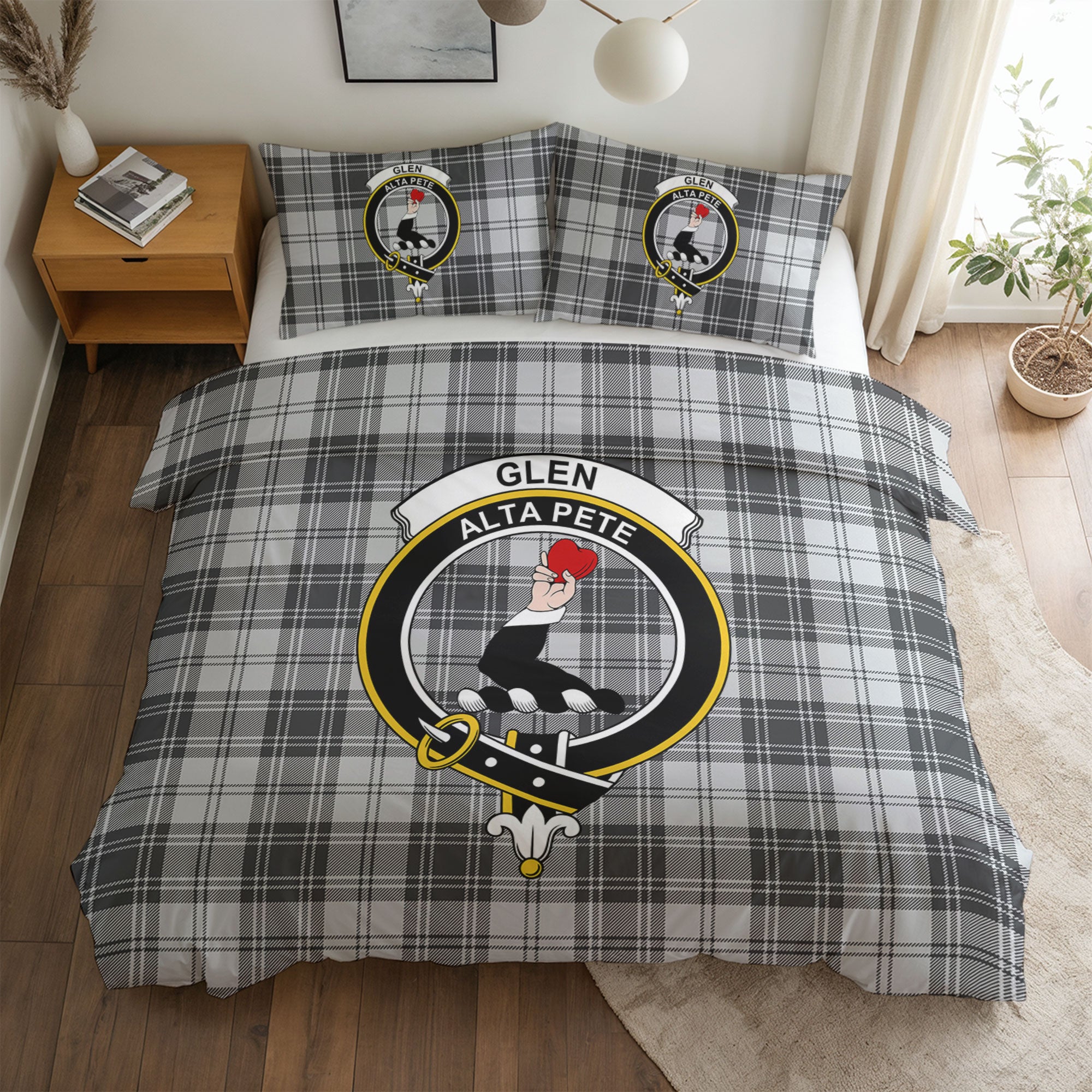 Glen Tartan Crest Bedding Set
