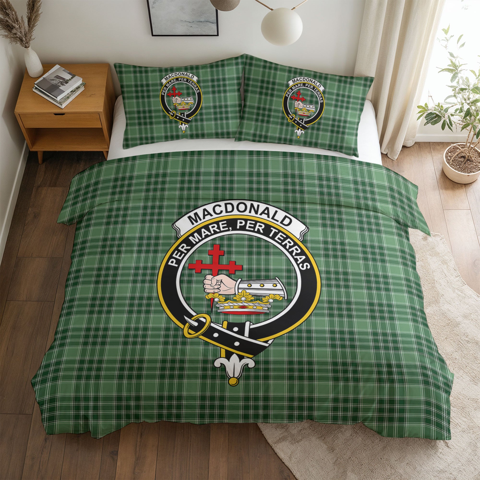MacDonald Lord of the Isles Hunting Tartan Crest Bedding Set