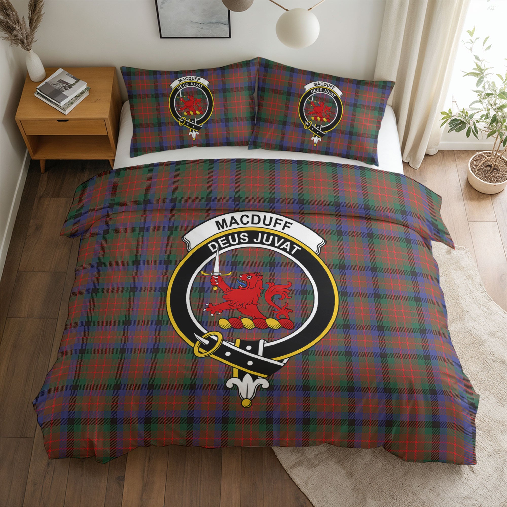 MacDuff Hunting Modern Tartan Crest Bedding Set