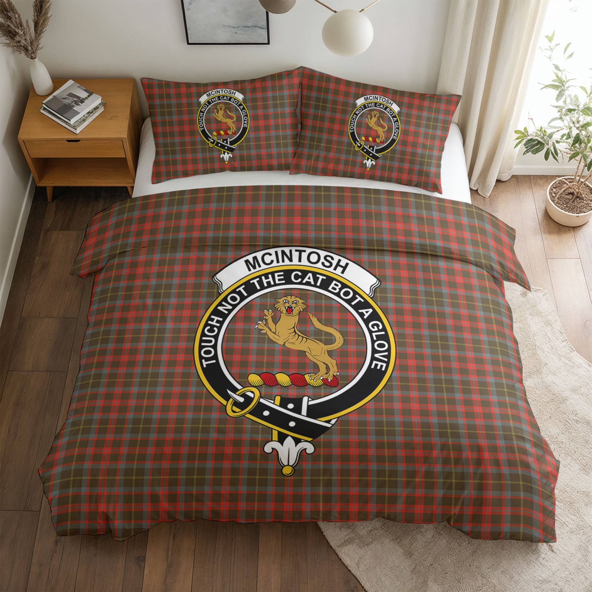 McIntosh Hunting Weathered Tartan Crest Bedding Set