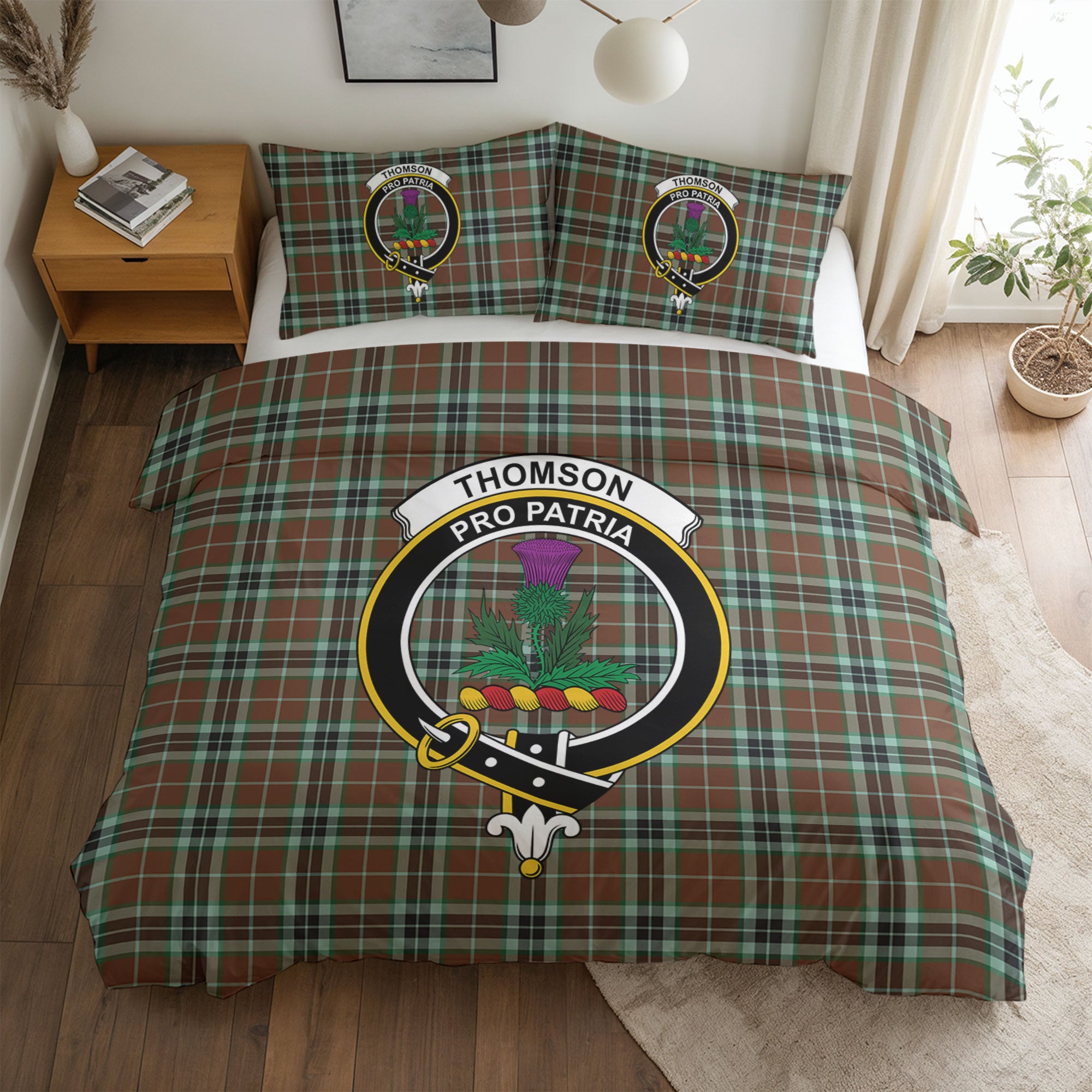Thomson Hunting Modern Tartan Crest Bedding Set