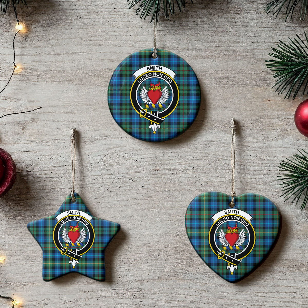 Smith Ancient Tartan Crest Christmas Ceramic Ornament
