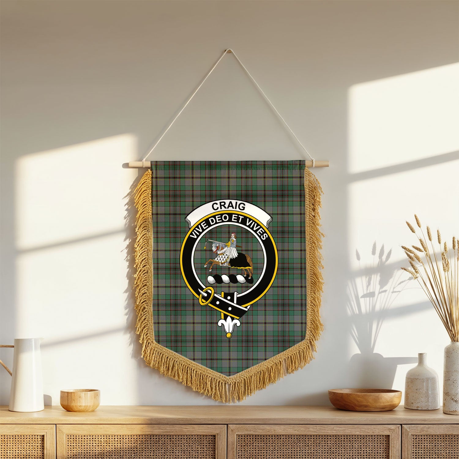 Craig Tartan Crest Wall Hanging Banner - Wood Pole