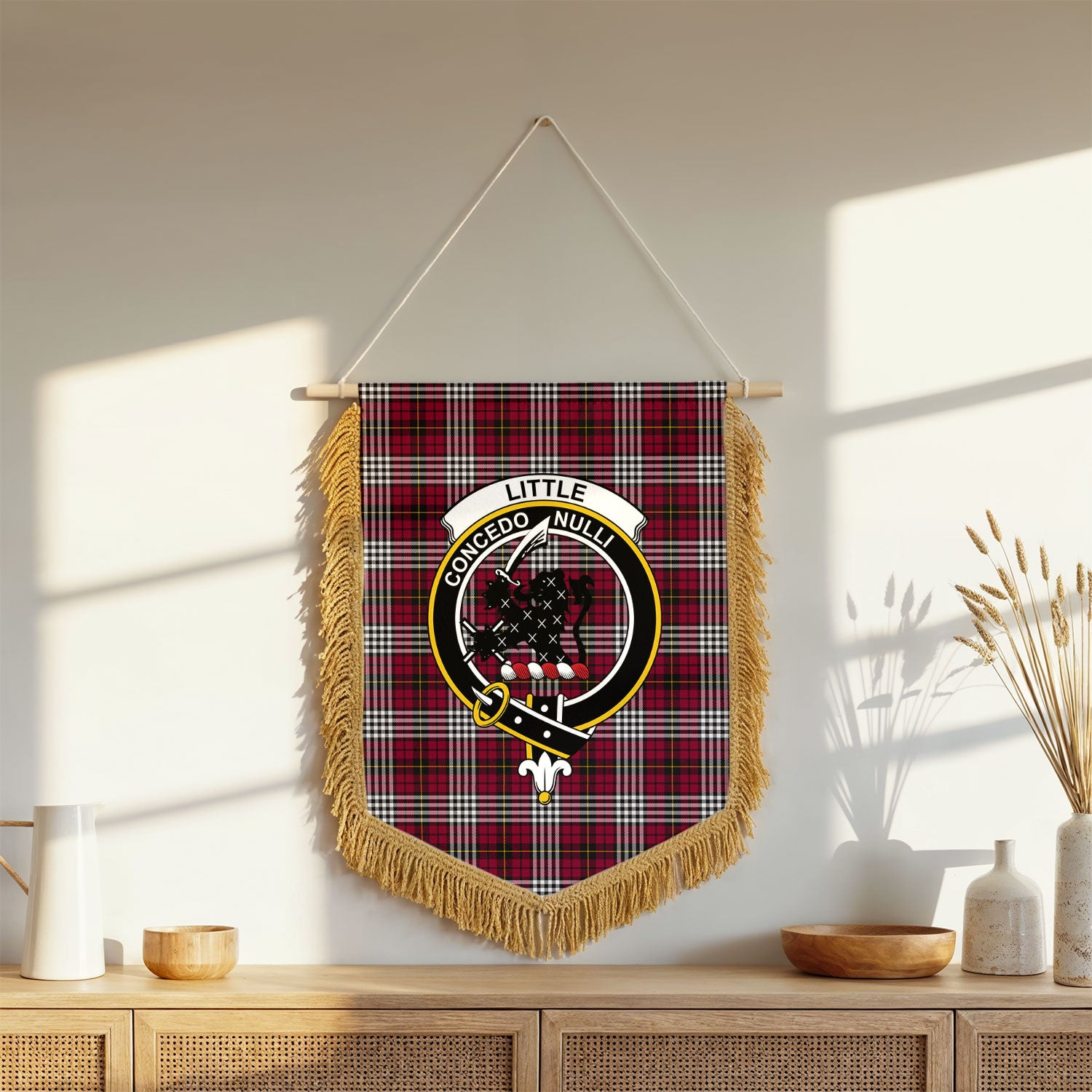 Little Tartan Crest Wall Hanging Banner - Wood Pole