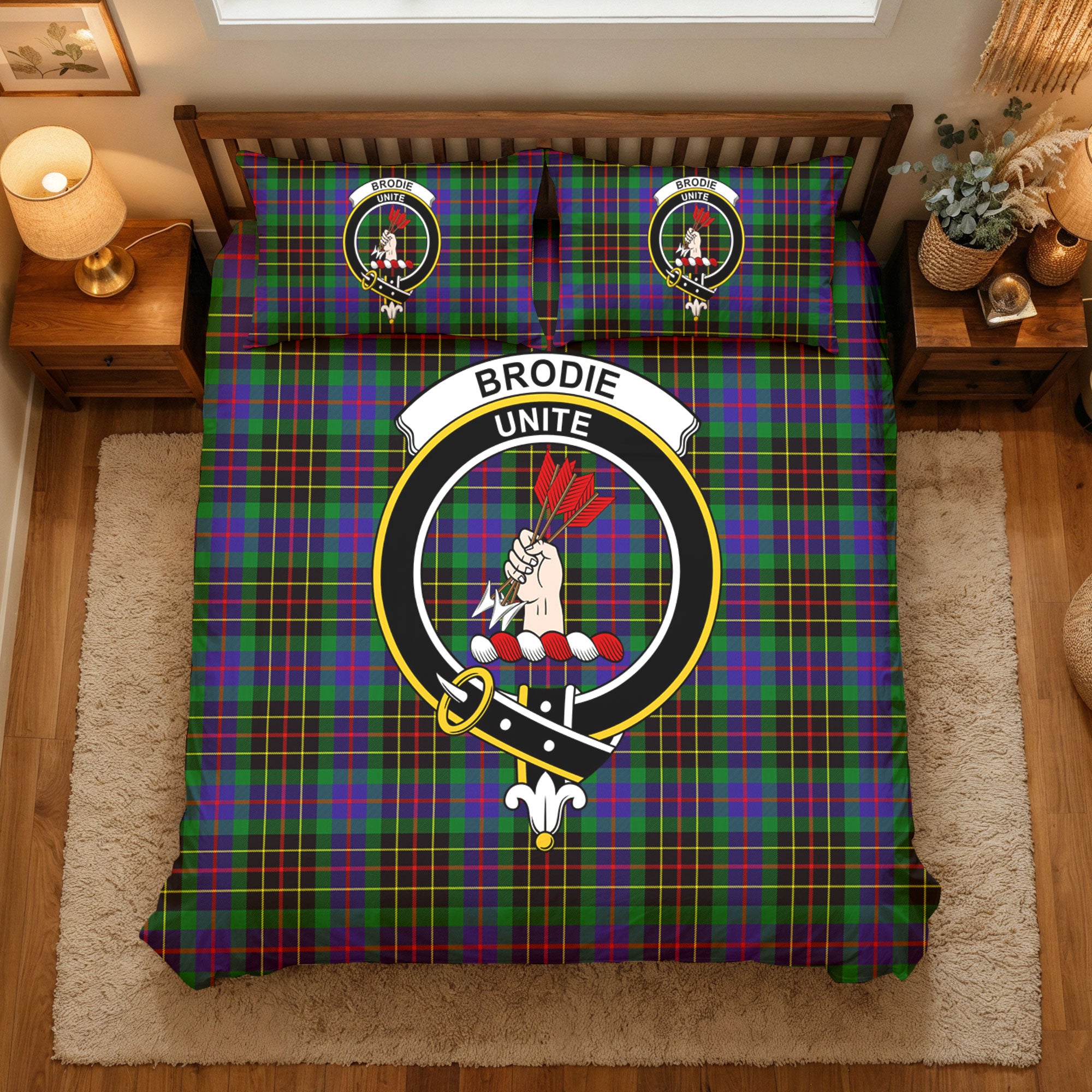 Brodie Hunting Modern Tartan Crest Bedding Set