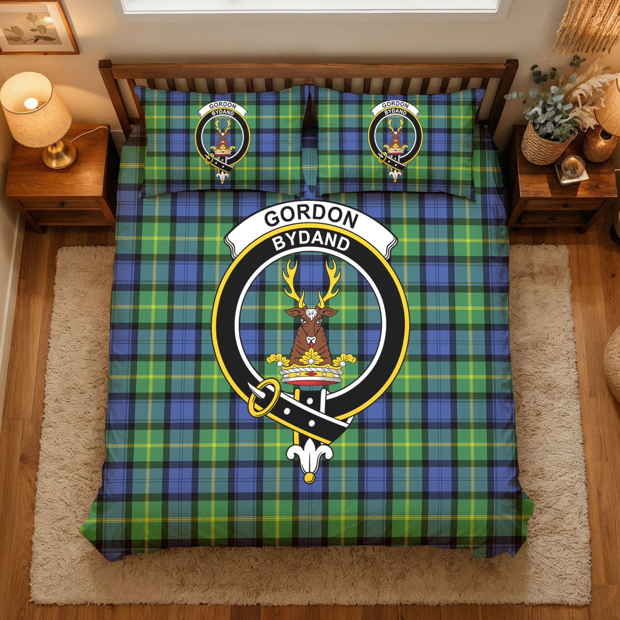 Gordon Old Ancient Tartan Crest Bedding Set
