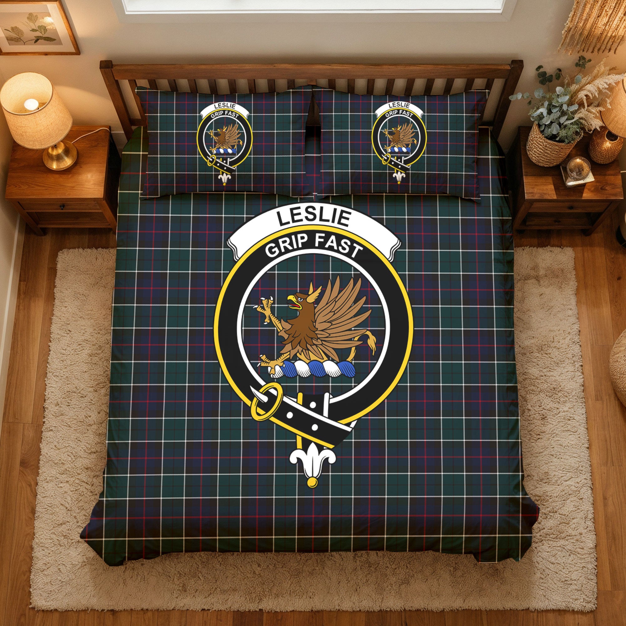 Leslie Hunting Modern Tartan Crest Bedding Set