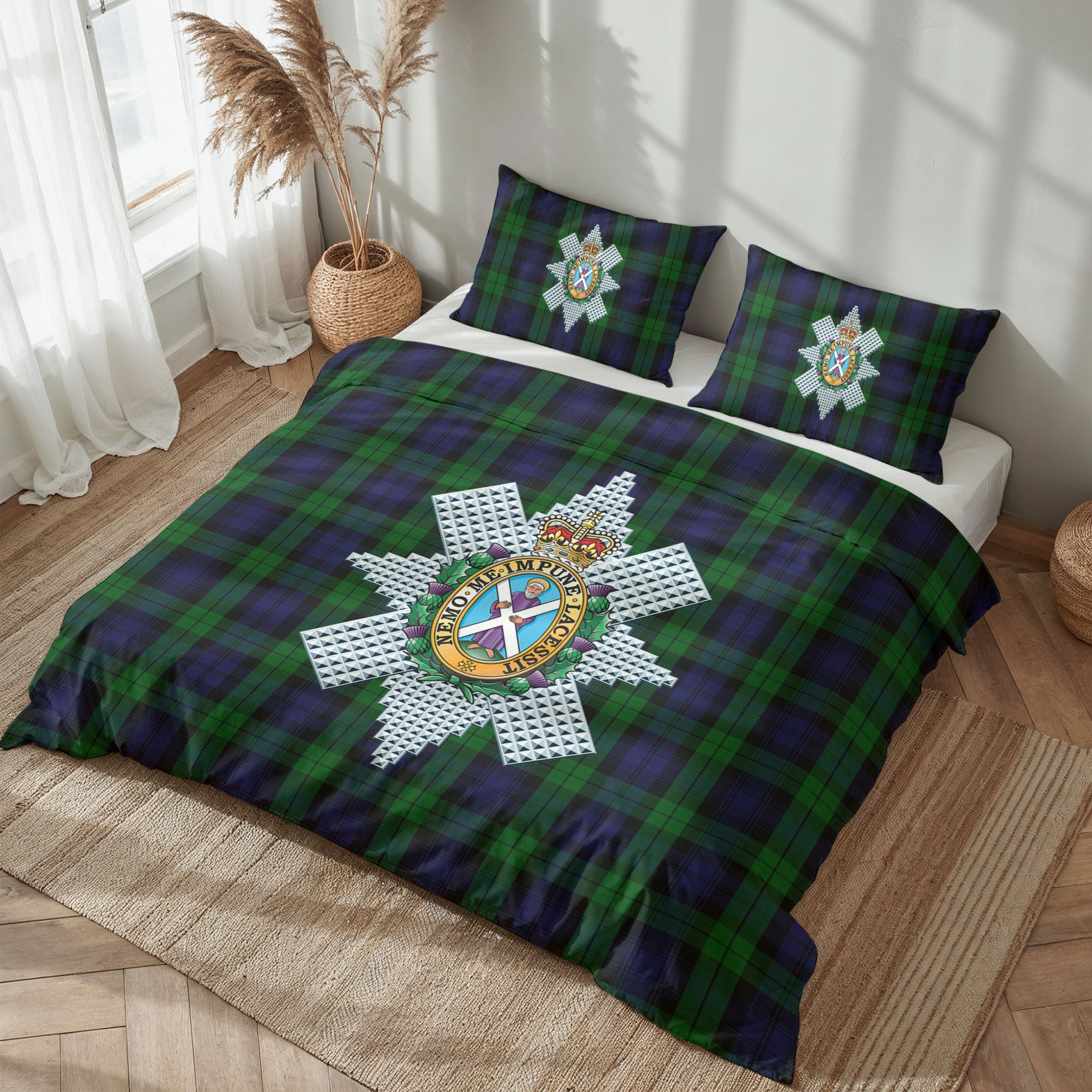 Black Watch Tartan Crest Bedding Set
