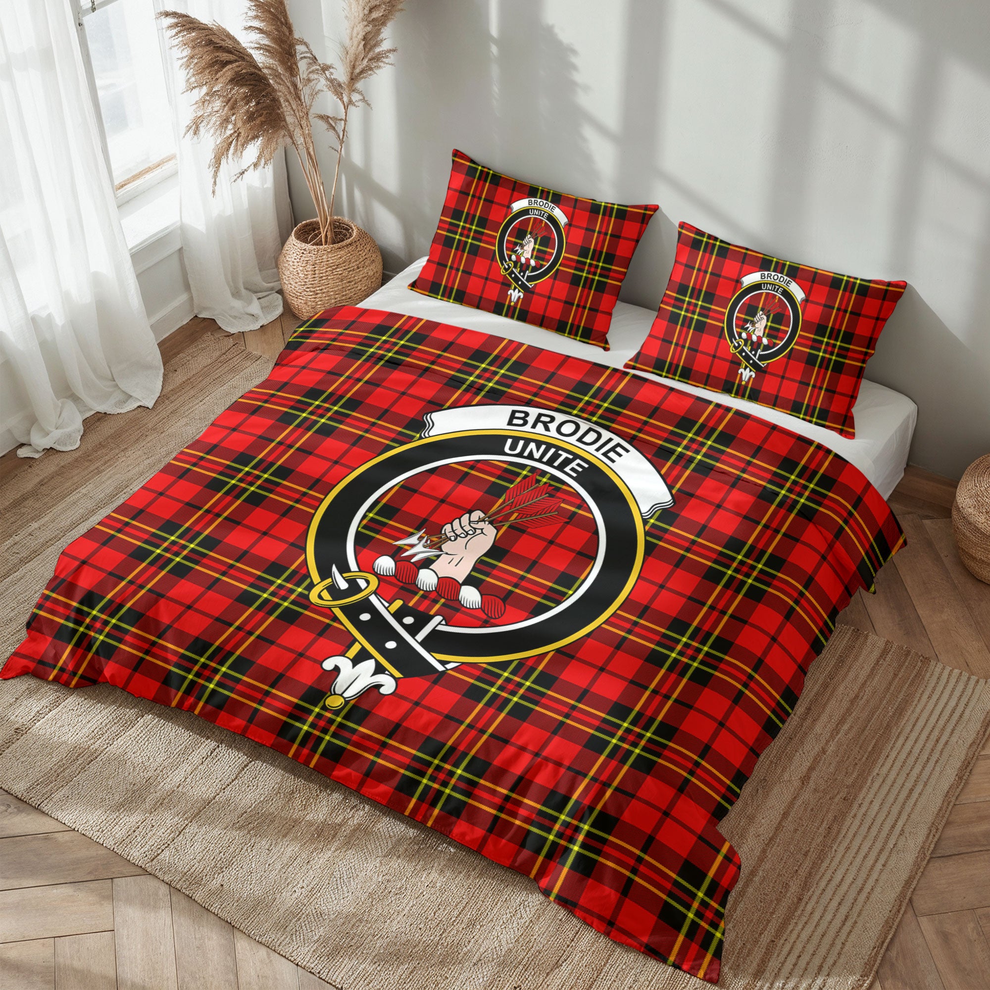 Brodie Modern Tartan Crest Bedding Set