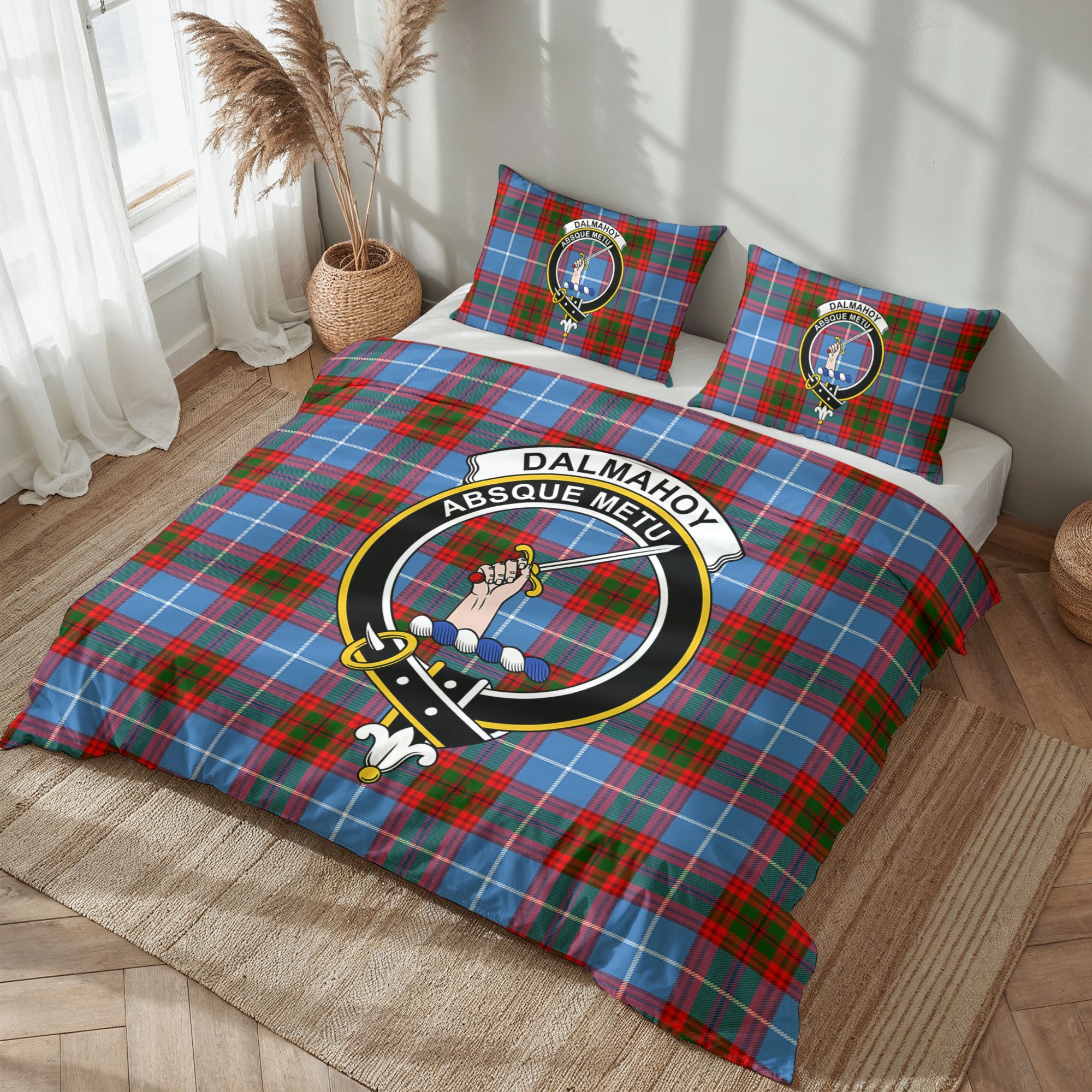 Dalmahoy Tartan Crest Bedding Set