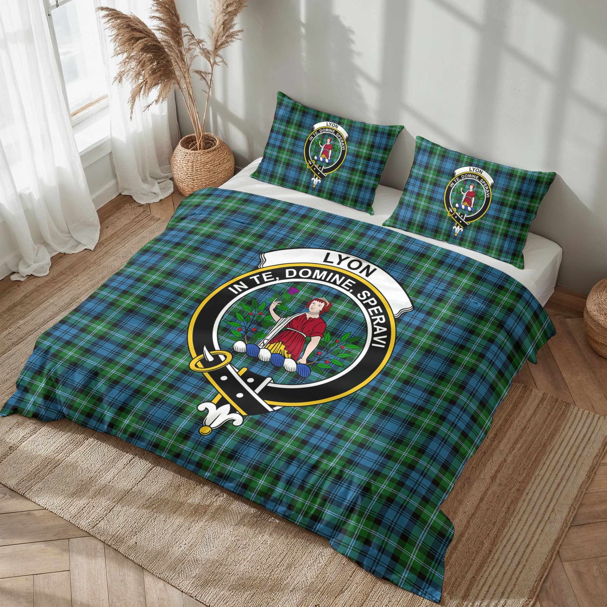 Lyon Tartan Crest Bedding Set