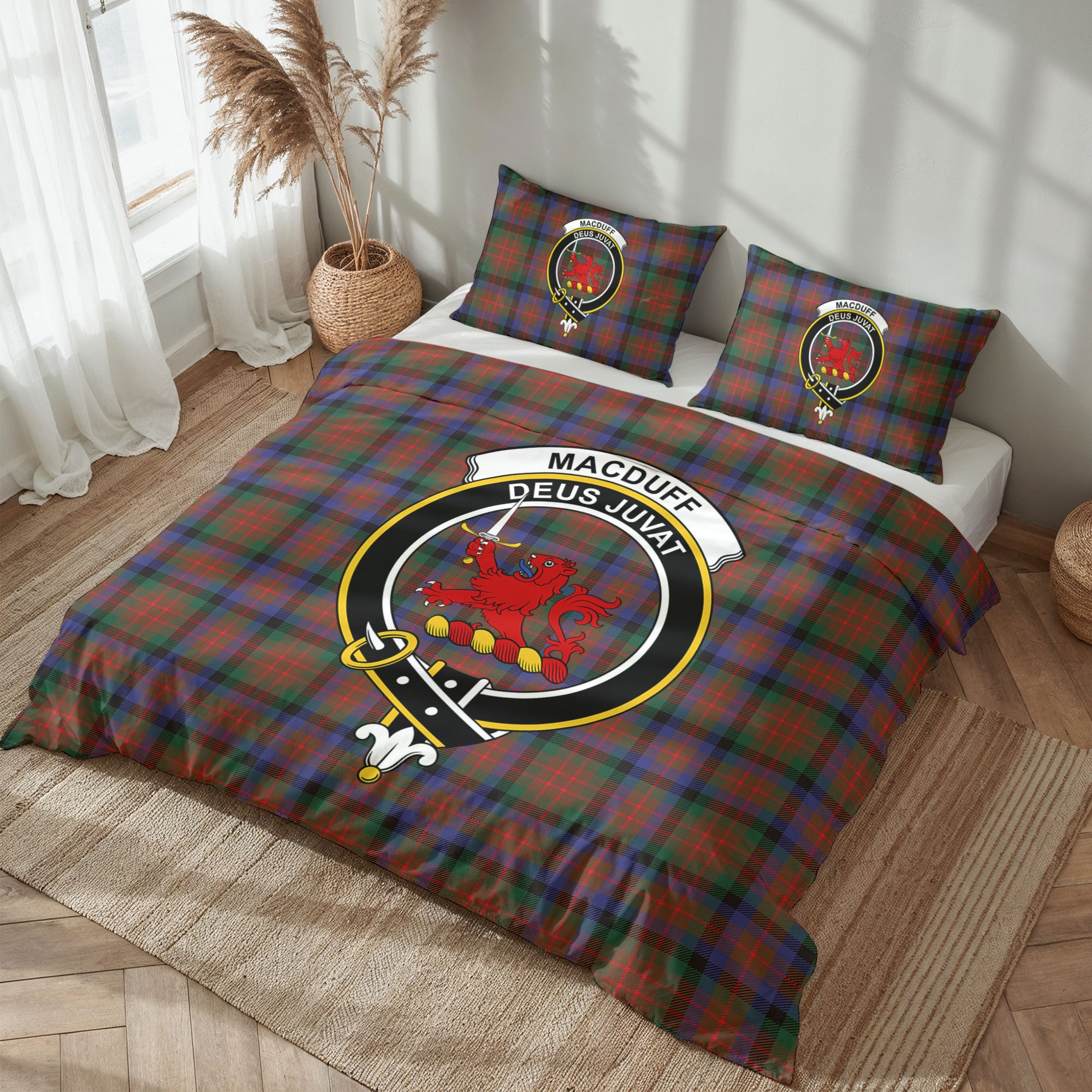 MacDuff Hunting Modern Tartan Crest Bedding Set