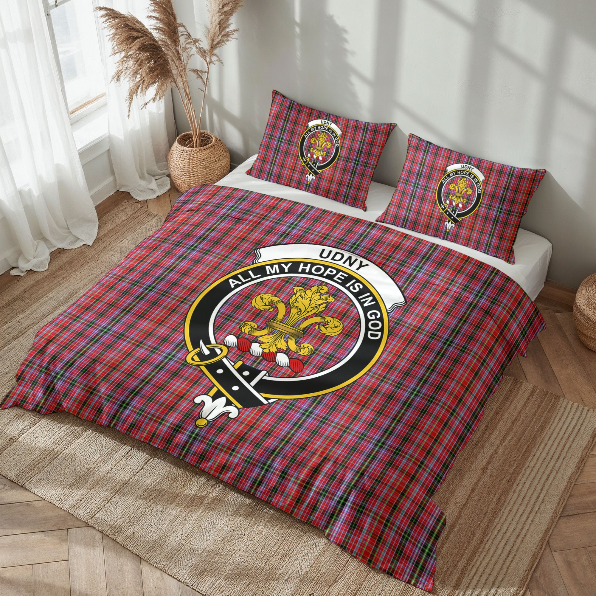 Udny Tartan Crest Bedding Set