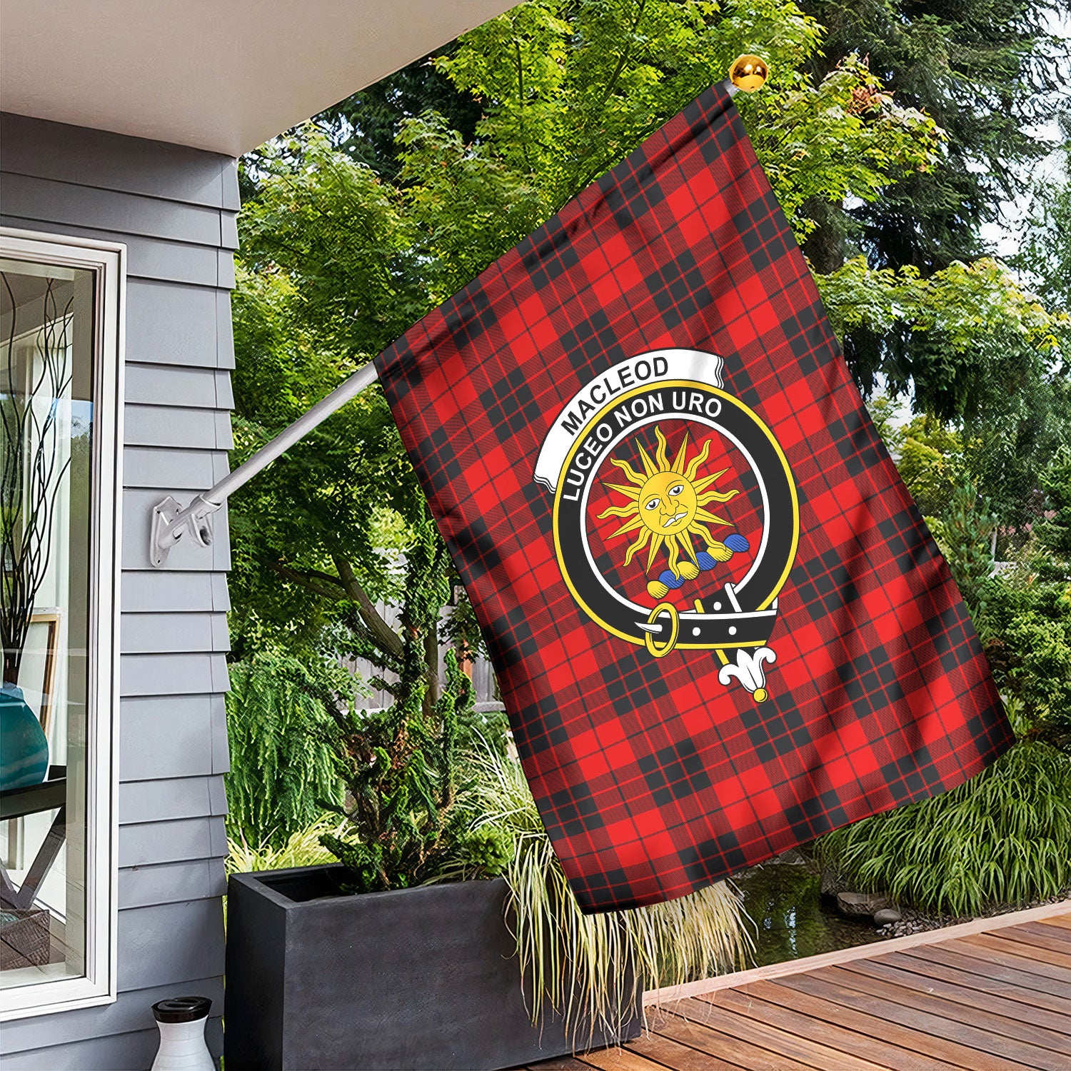 MacLeod of Raasay Tartan Crest Garden Flag