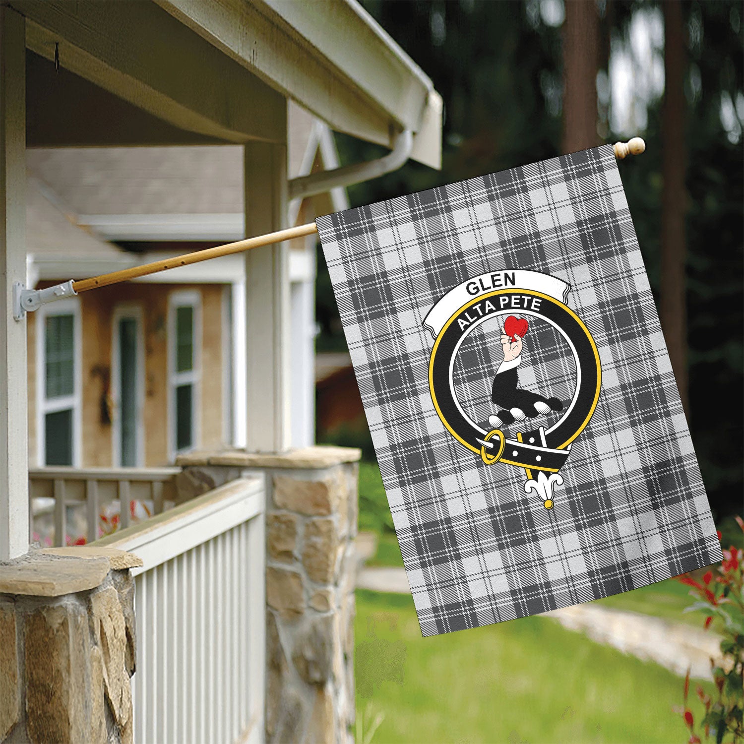 Glen Tartan Crest Garden Flag