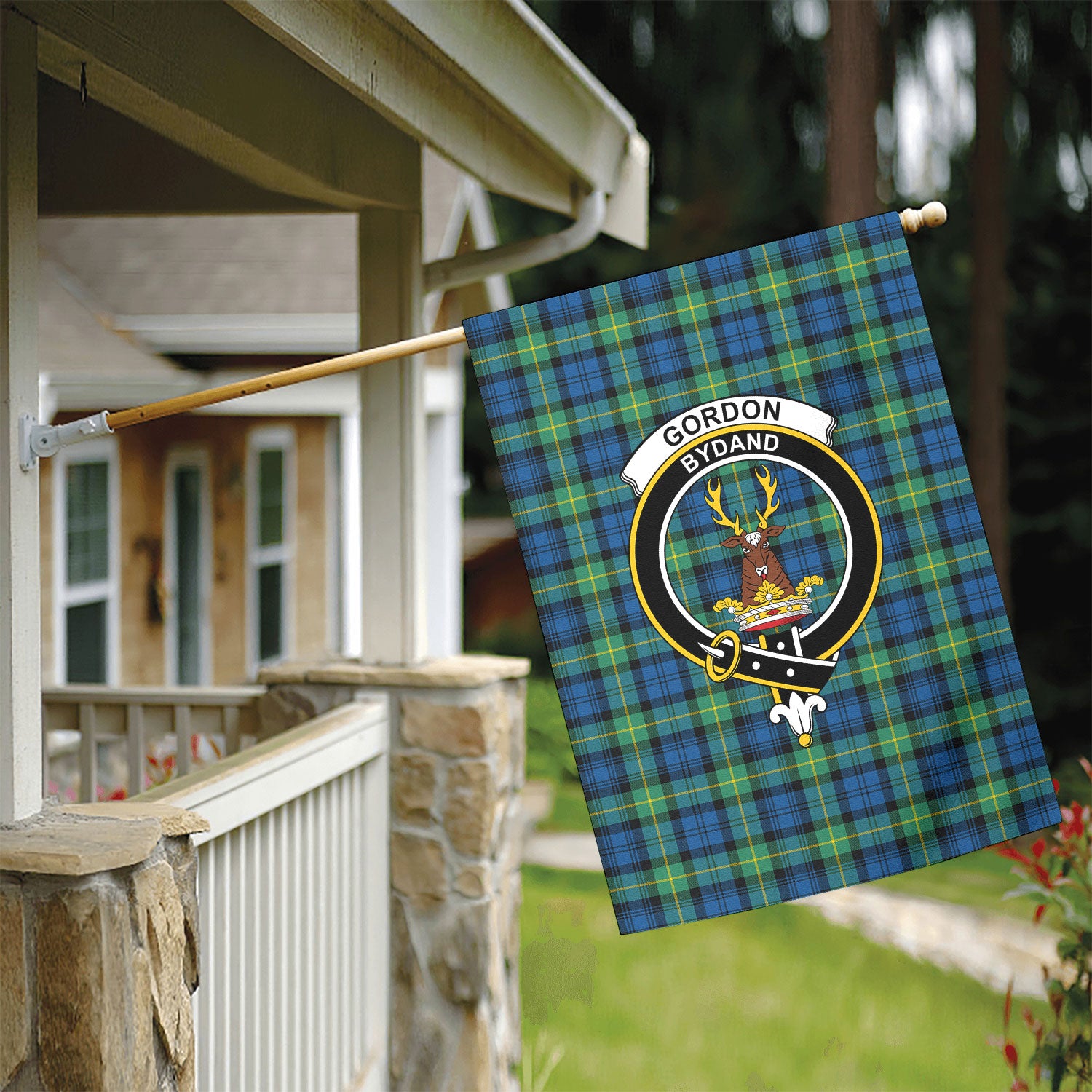 Gordon Ancient Tartan Crest Garden Flag