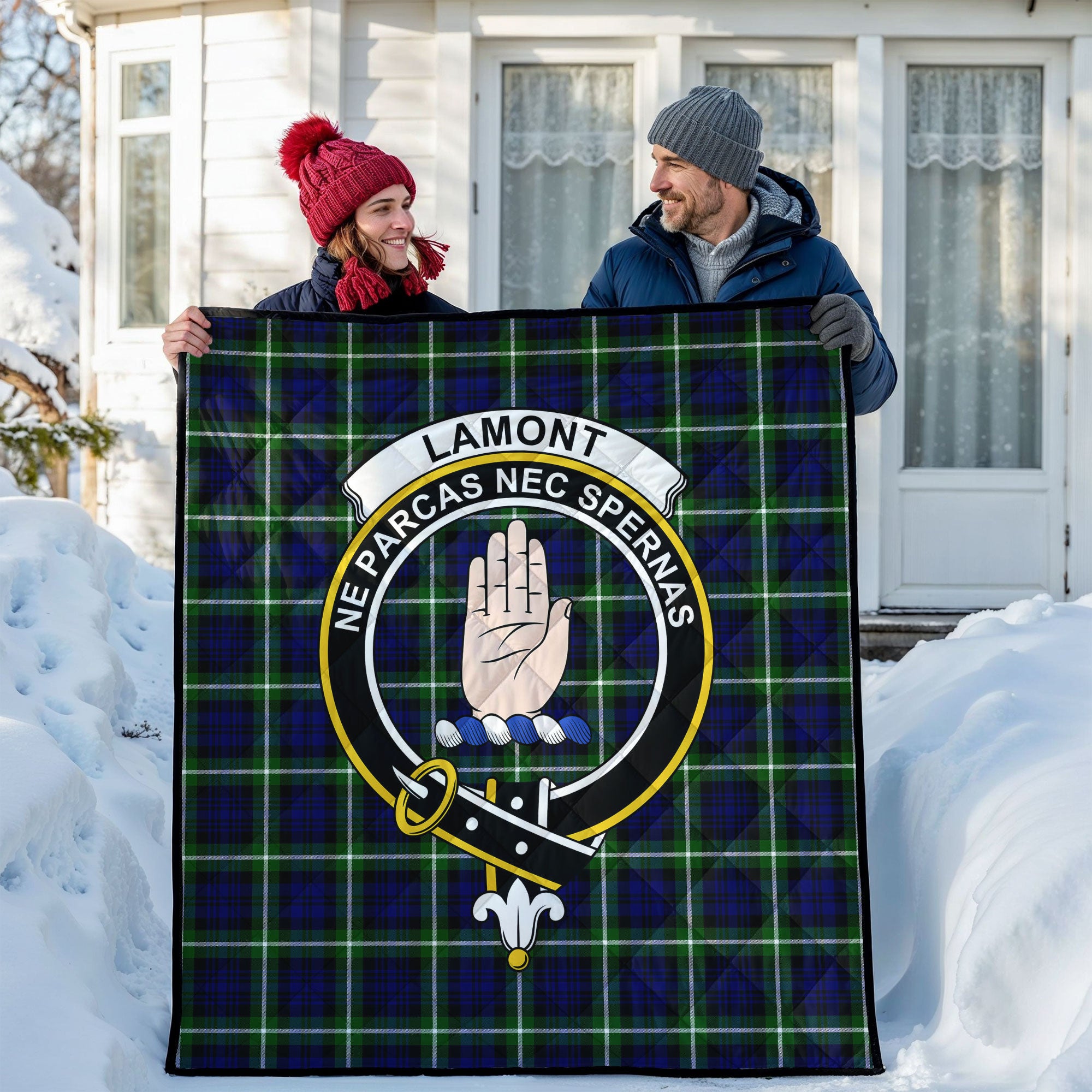 Lamont Modern Tartan Crest Quilt