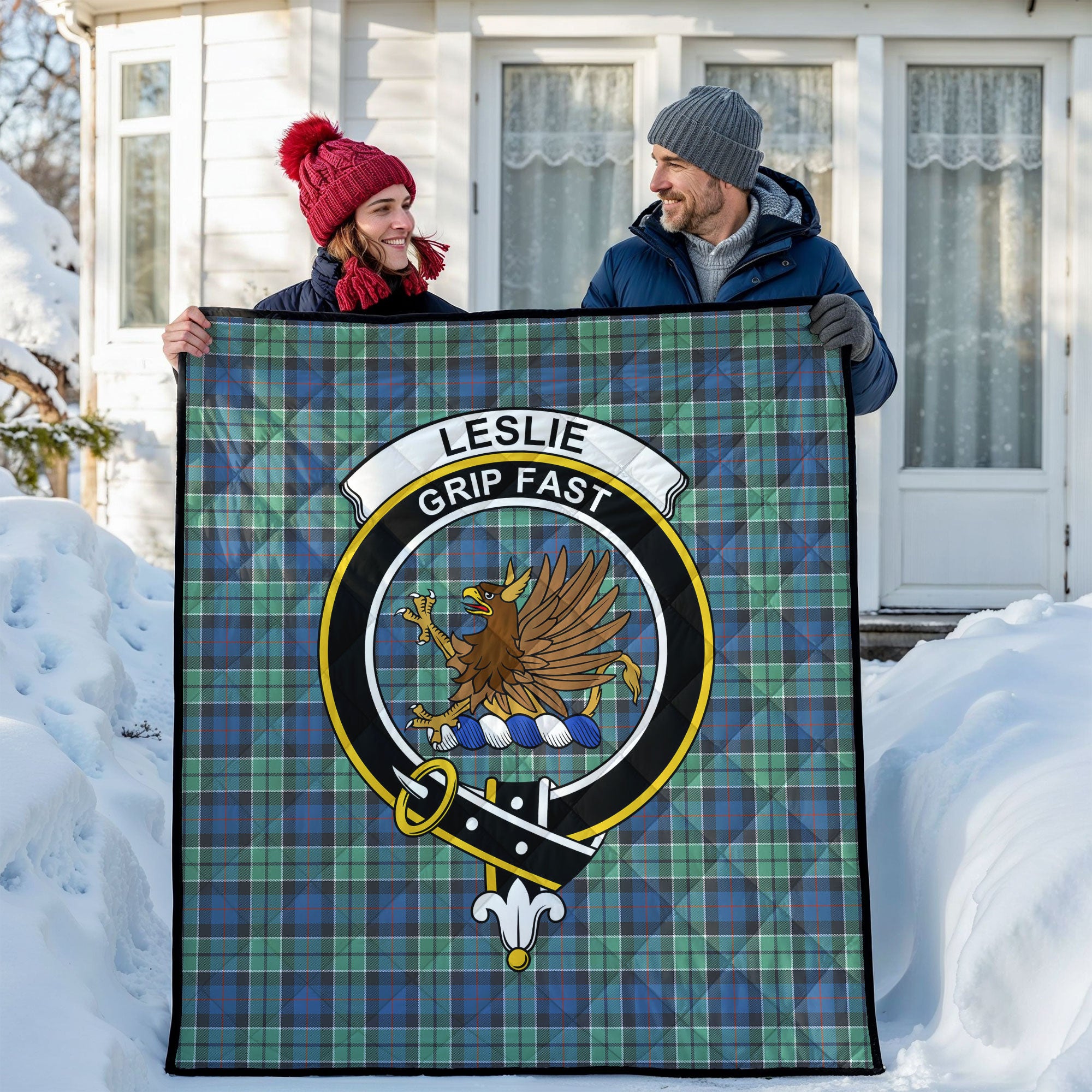 Leslie Hunting Ancient Tartan Crest Quilt