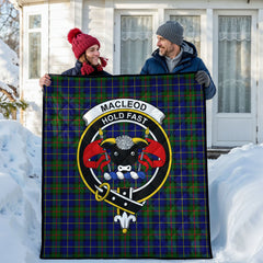 MacLeod of Harris Modern Tartan Crest Quilt