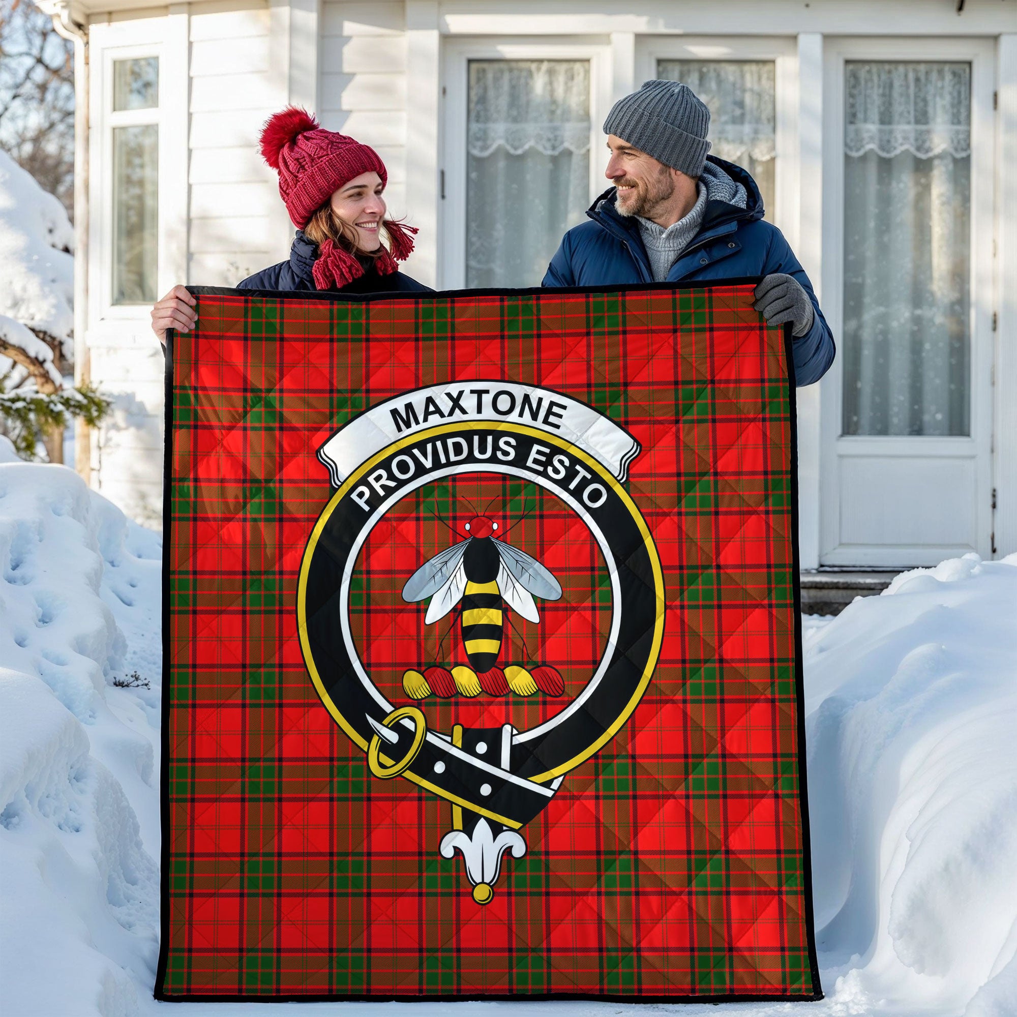 Maxtone Tartan Crest Quilt