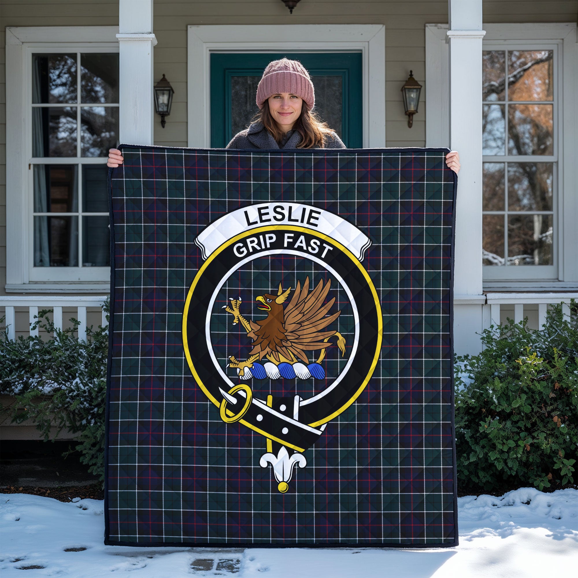 Leslie Hunting Modern Tartan Crest Quilt